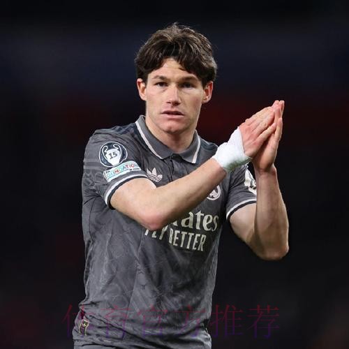 记者:弗兰-加西亚伤势无碍 今日正常参加皇马训练